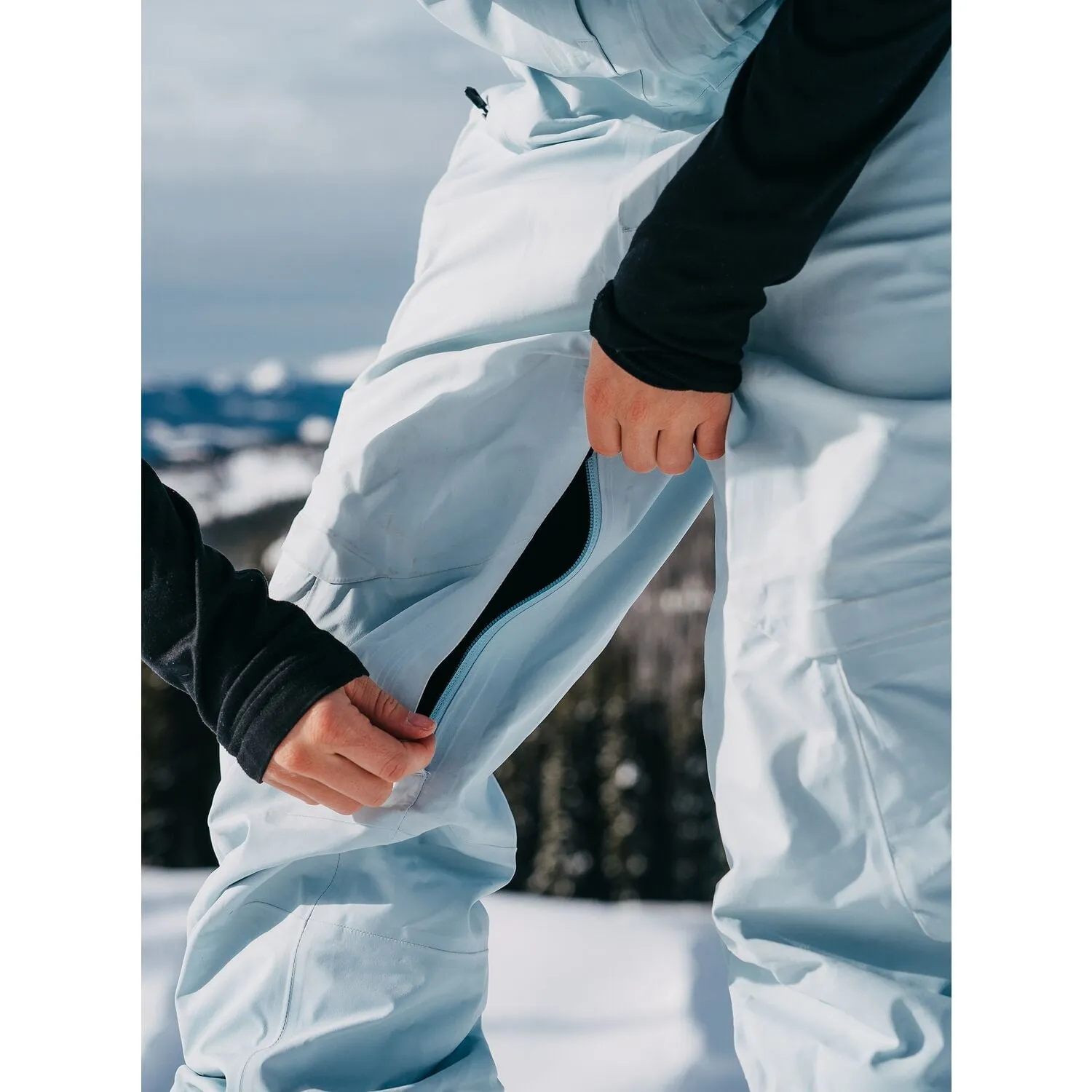Burton Womens AK Gore-Tex Kimmy 3L Bib 2023