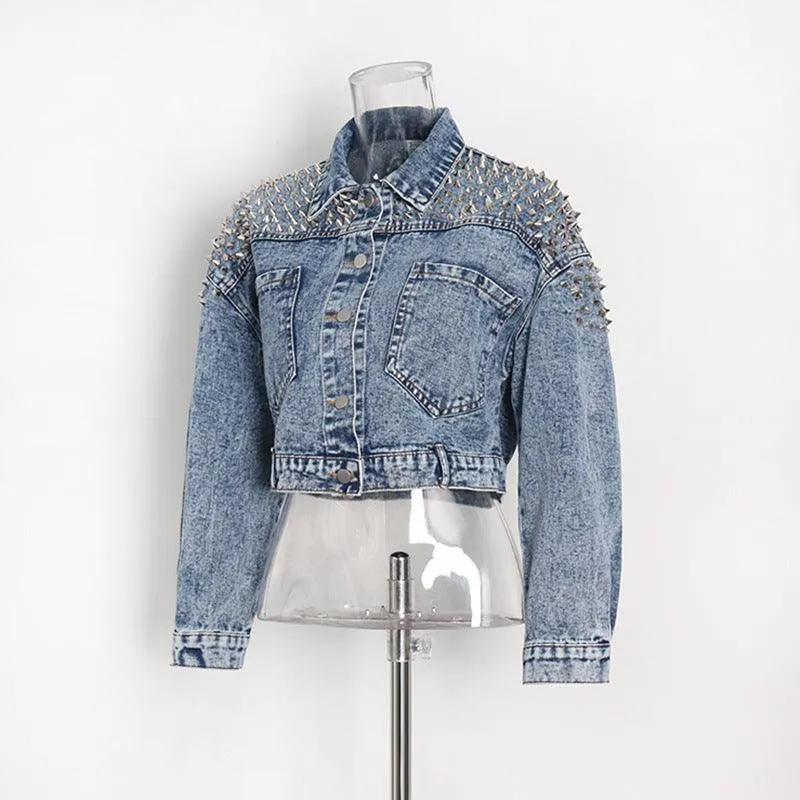 Short denim long-sleeved jacket